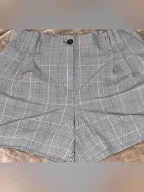 LOFT Plaid High-Waist Tailored Shorts in Gray